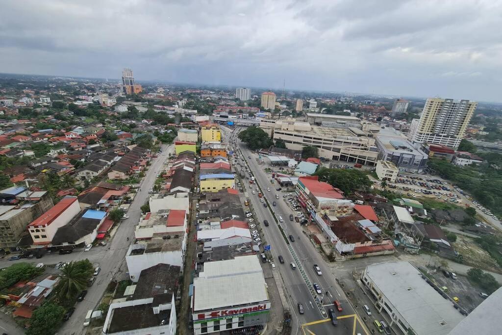 Mizrai Troika Homestay With Kota Bharu City View Dış mekan fotoğraf