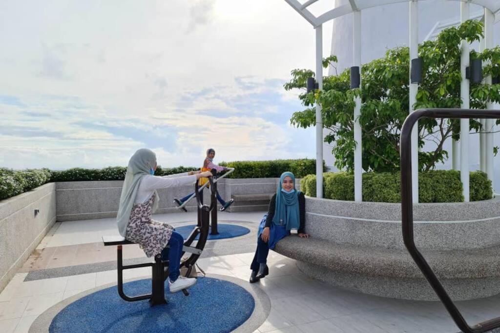 Mizrai Troika Homestay With Kota Bharu City View Dış mekan fotoğraf