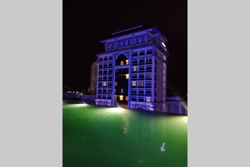 Mizrai Troika Homestay With Kota Bharu City View Dış mekan fotoğraf